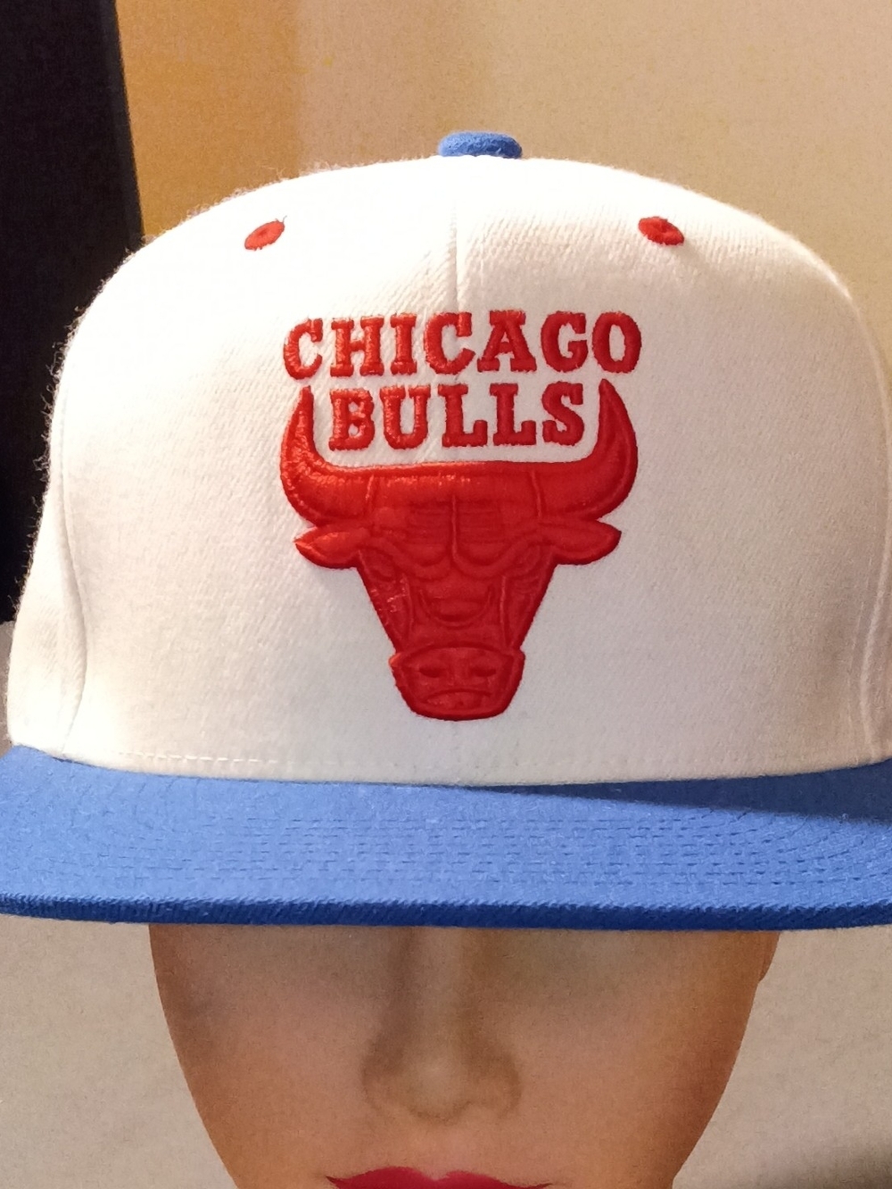 Mitchell & Ness Chicago Bulls White Red Blue Snapback Hat